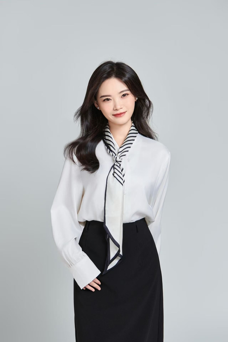 李潇潇.jpg